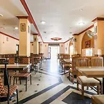 Hotel Priti International